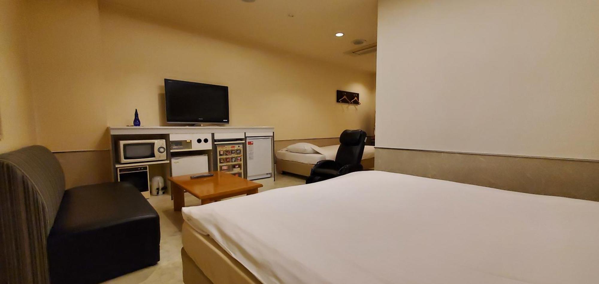 יוקוהאמה Hotel Golf Tsunashima (Adults Only) מראה חיצוני תמונה