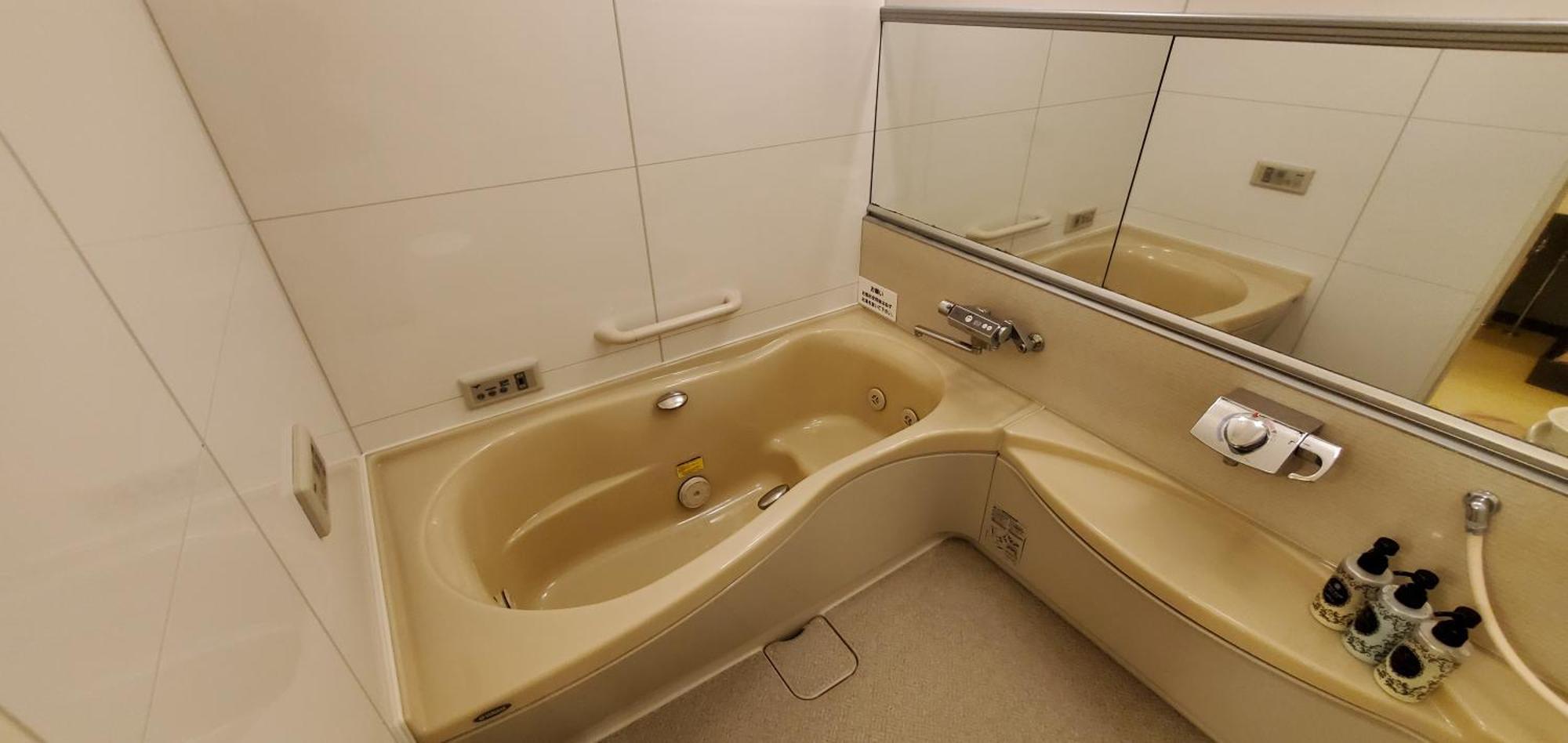 יוקוהאמה Hotel Golf Tsunashima (Adults Only) מראה חיצוני תמונה